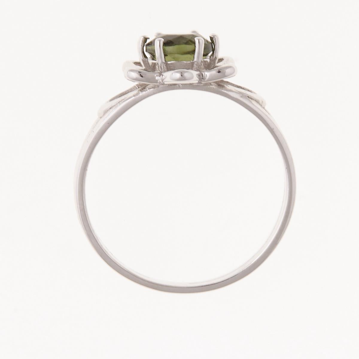 Silver ring with moldavite 584