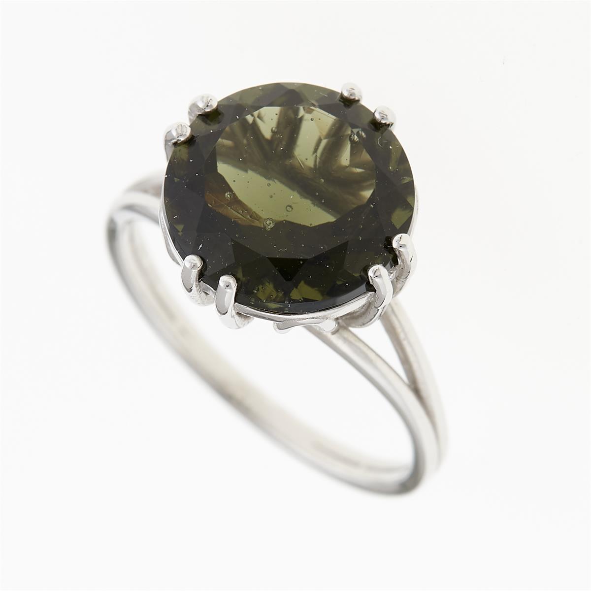 Silver ring with moldavite P586