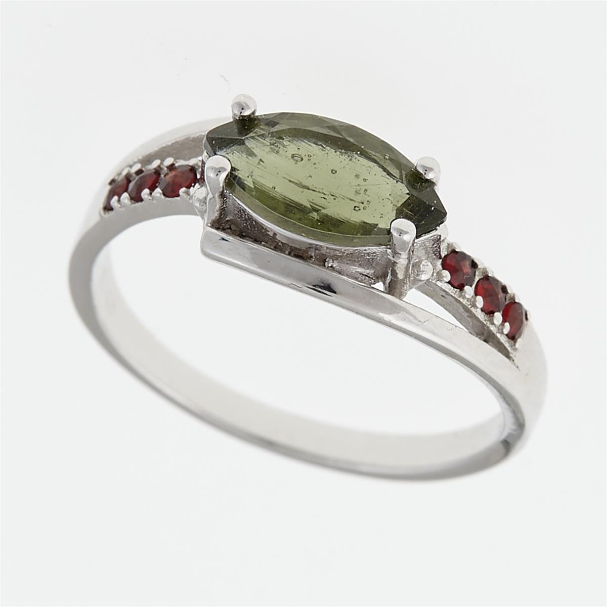 Silver ring with moldavite and garnets 624G