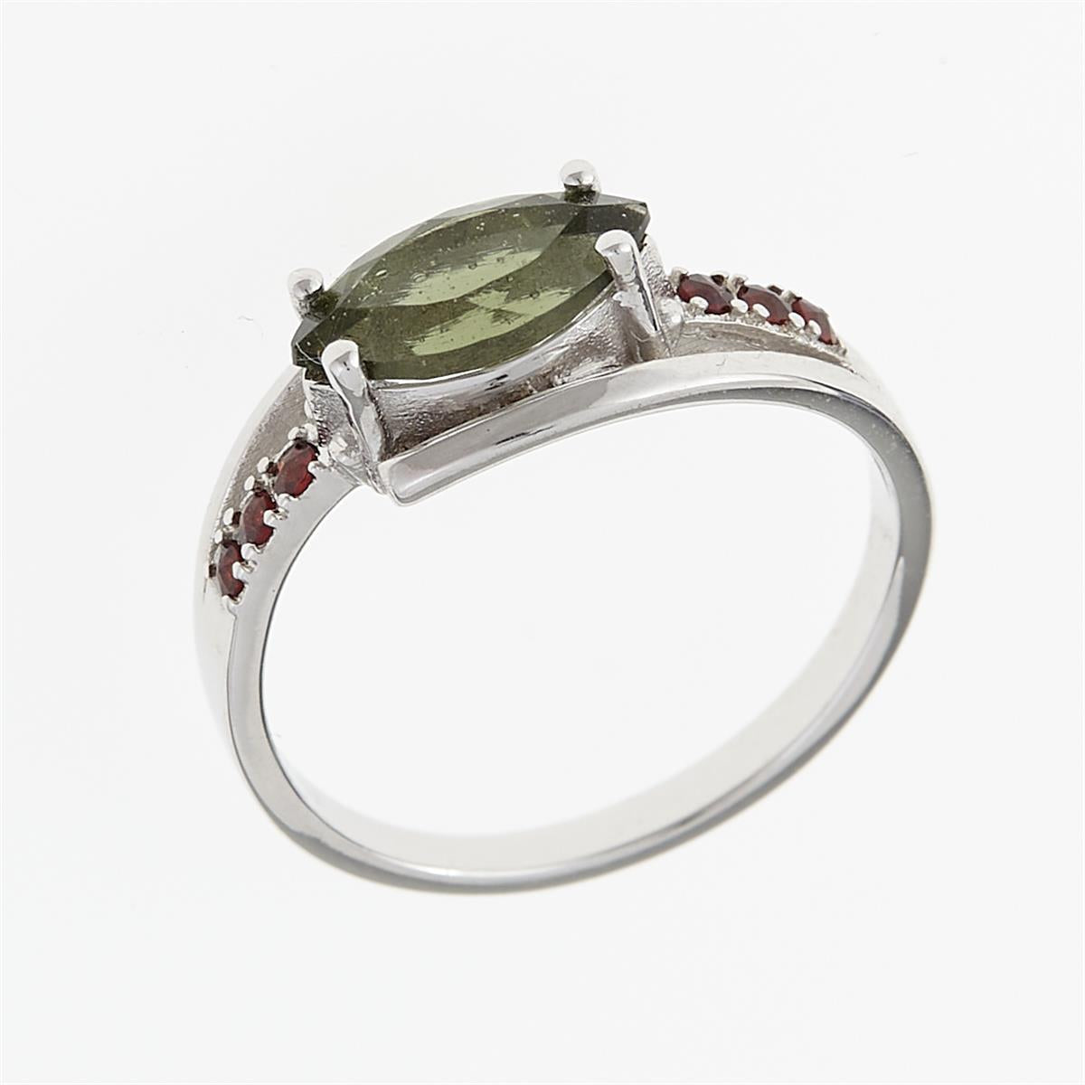 Silver ring with moldavite and garnets 624G