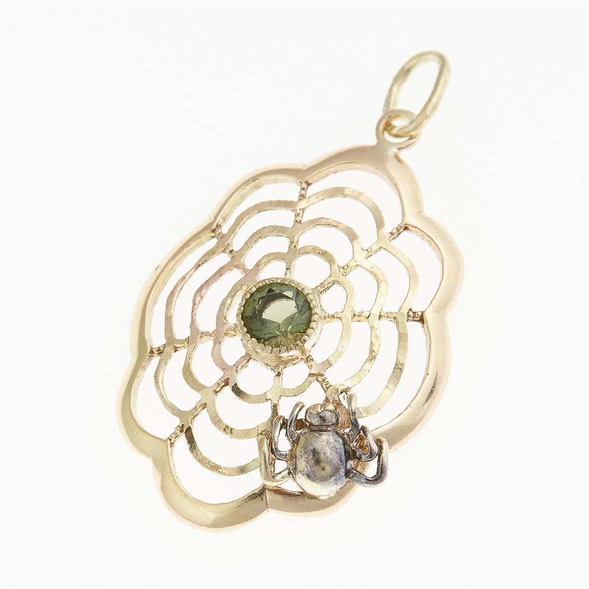 Golden pendant with moldavite - 086