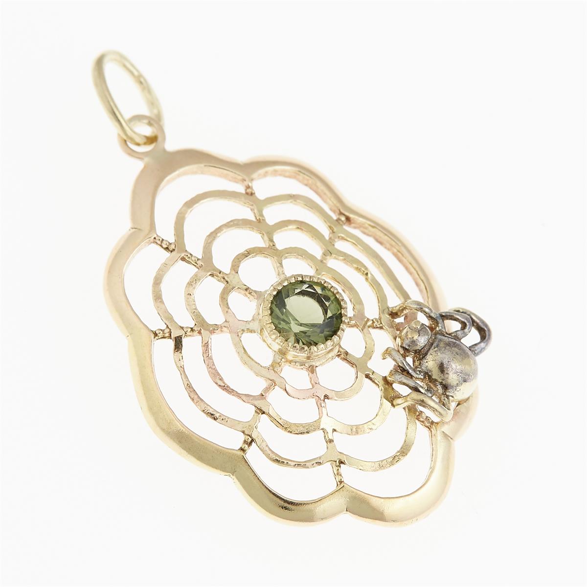 Golden pendant with moldavite - 086