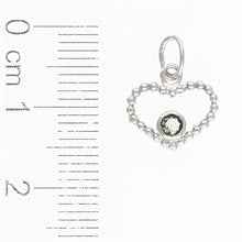 Ciondolo dorato con moldavite – heart 100