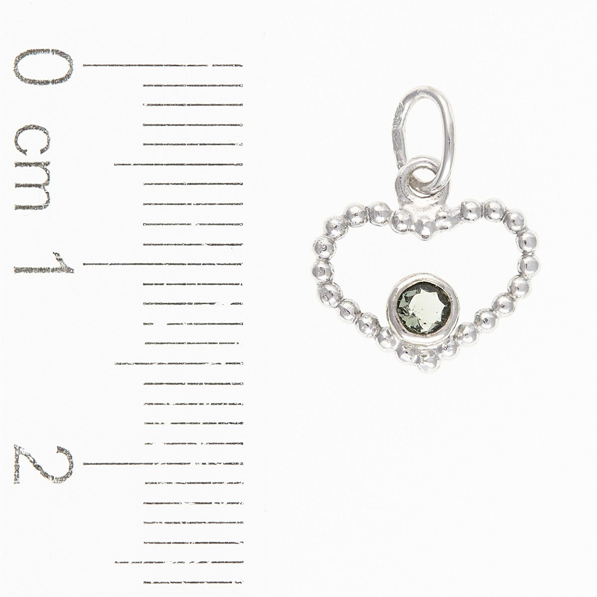 Golden pendant with moldavite – heart 100