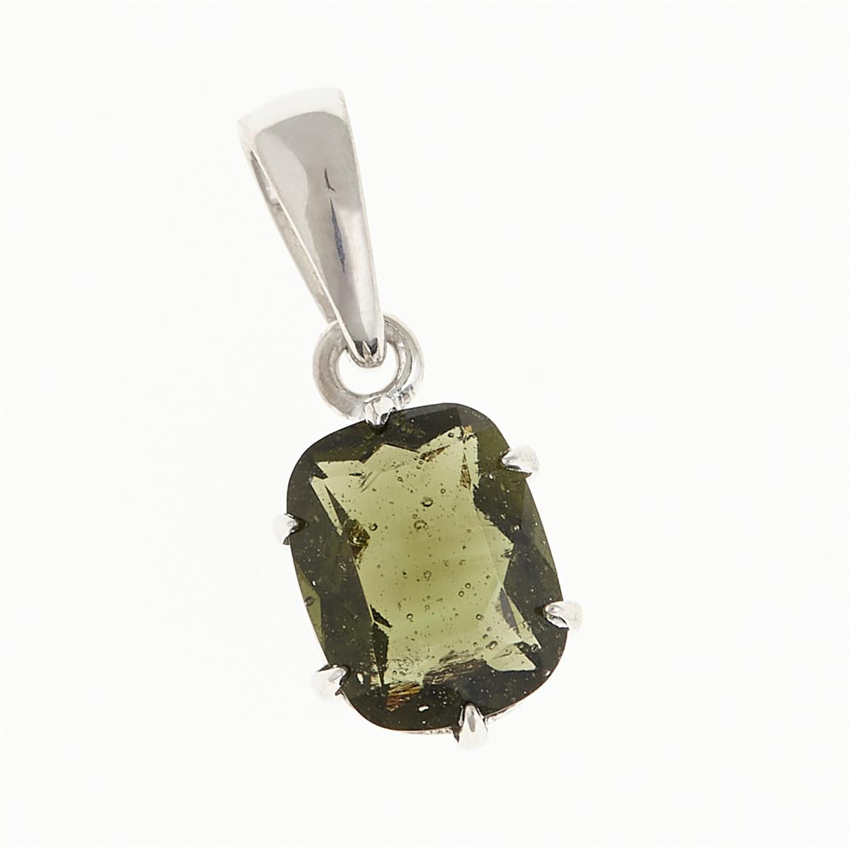 Silver pendant with moldavite 31