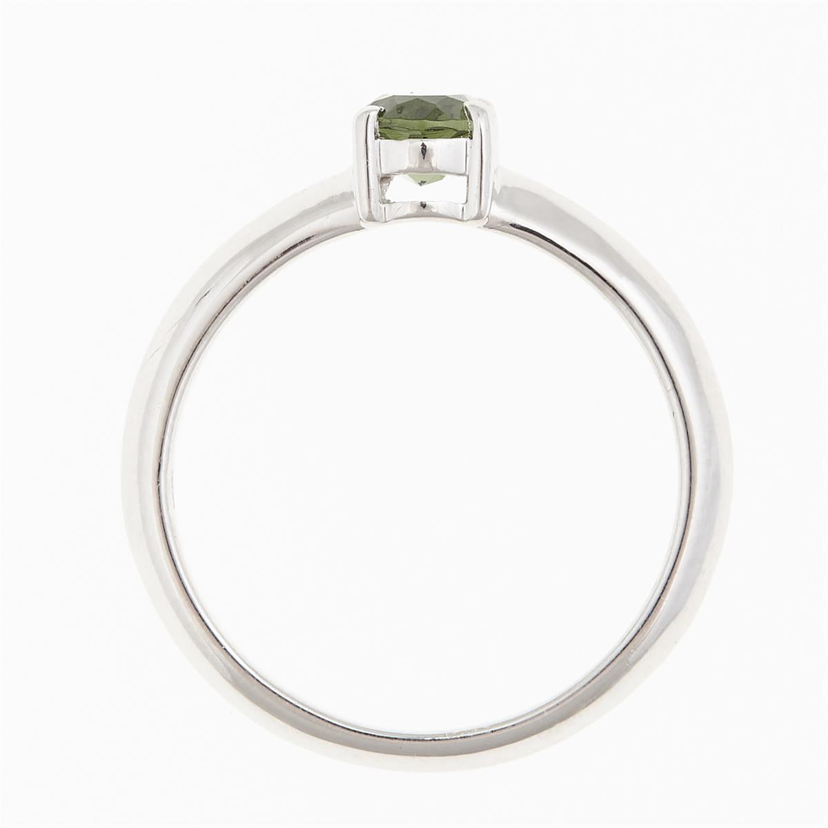Silver ring with moldavite R02