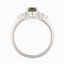 Anello in argento con moldavite e zirconi R03