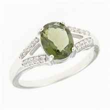 Anello in argento con moldavite e zirconi 04
