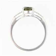 Anello in argento con moldavite e zirconi 04