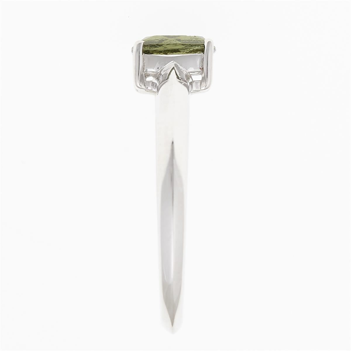 Silver ring with moldavite R12