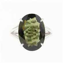 Silver ring with moldavite 29