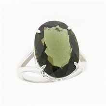 Silver ring with moldavite 29