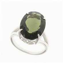 Silver ring with moldavite 29