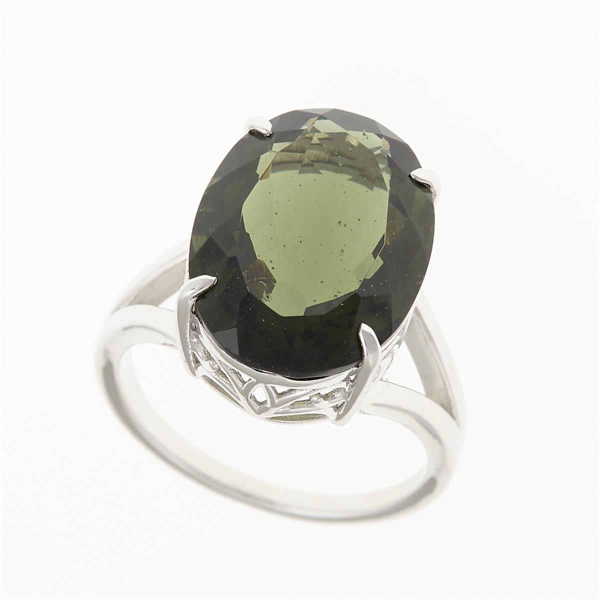 Silver ring with moldavite 29