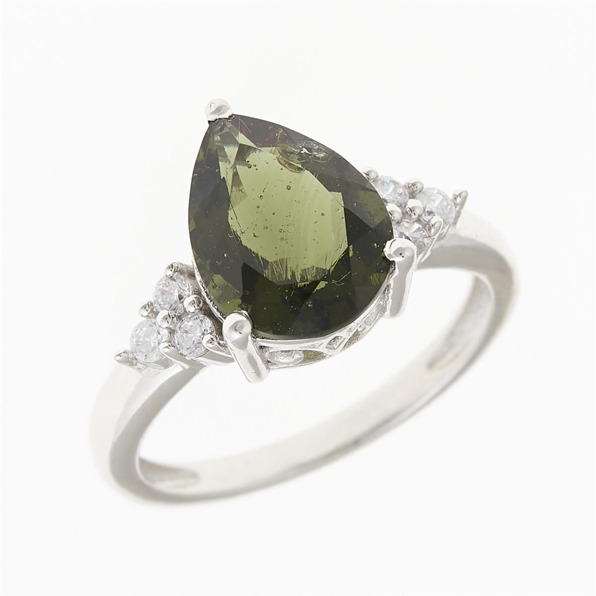 Anello in argento rodiato con moldavite verde oliva a goccia e zirconi laterali