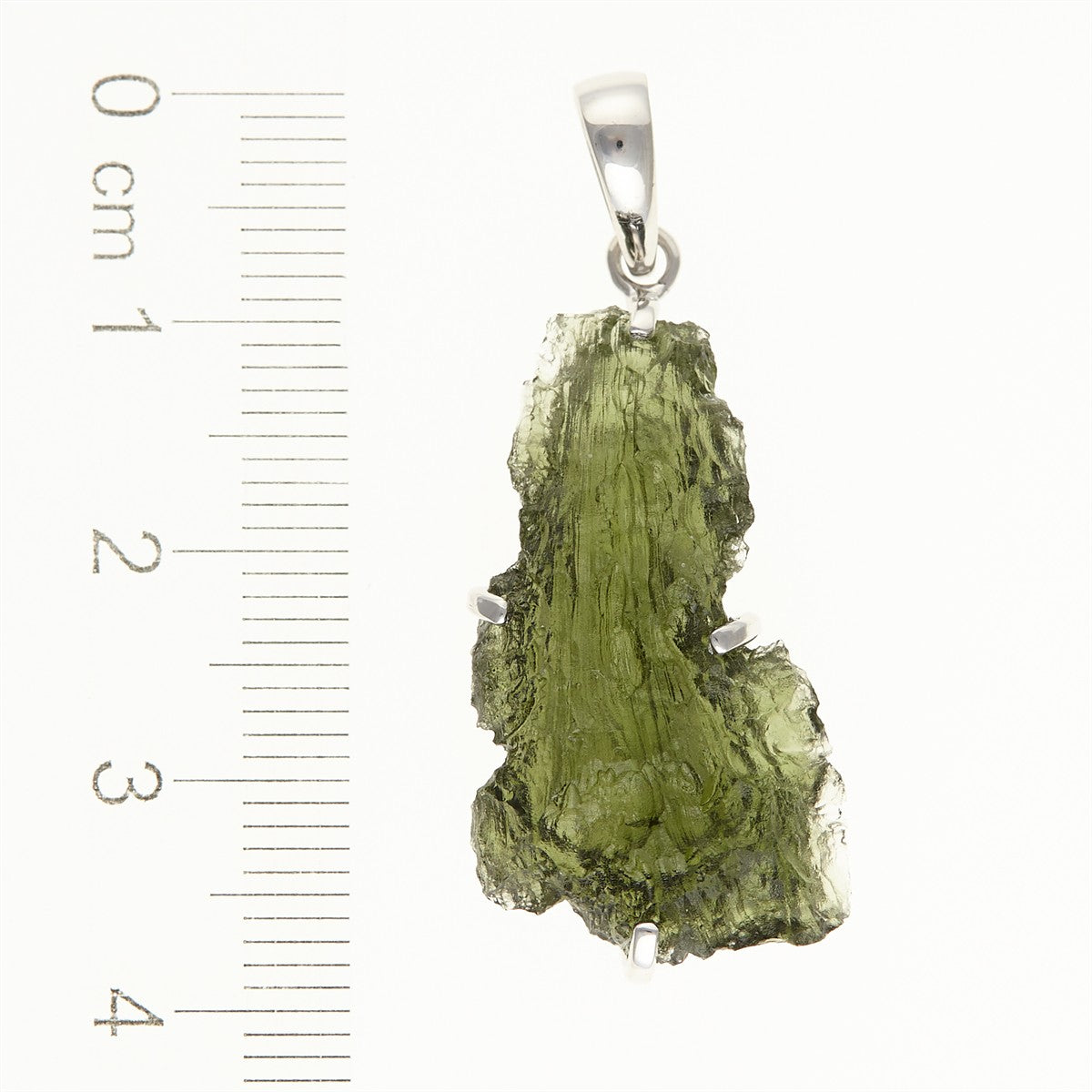 Silver pendant with a moldavite SM12006