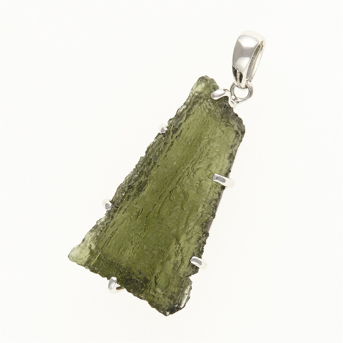 Silver pendant with a moldavite SM12007