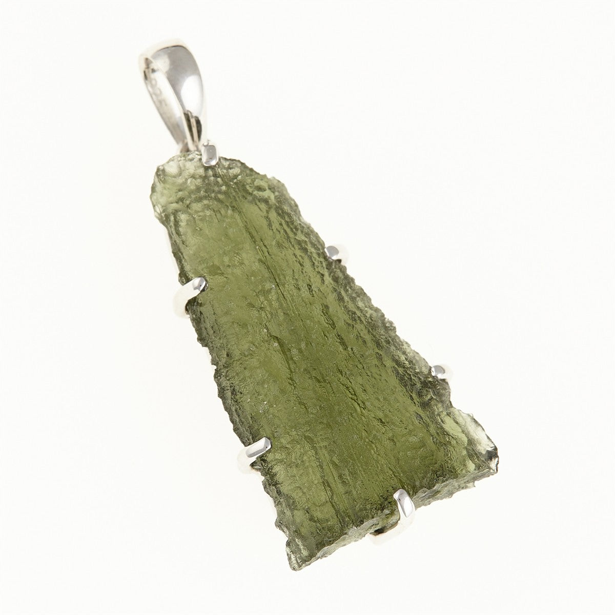 Silver pendant with a moldavite SM12007