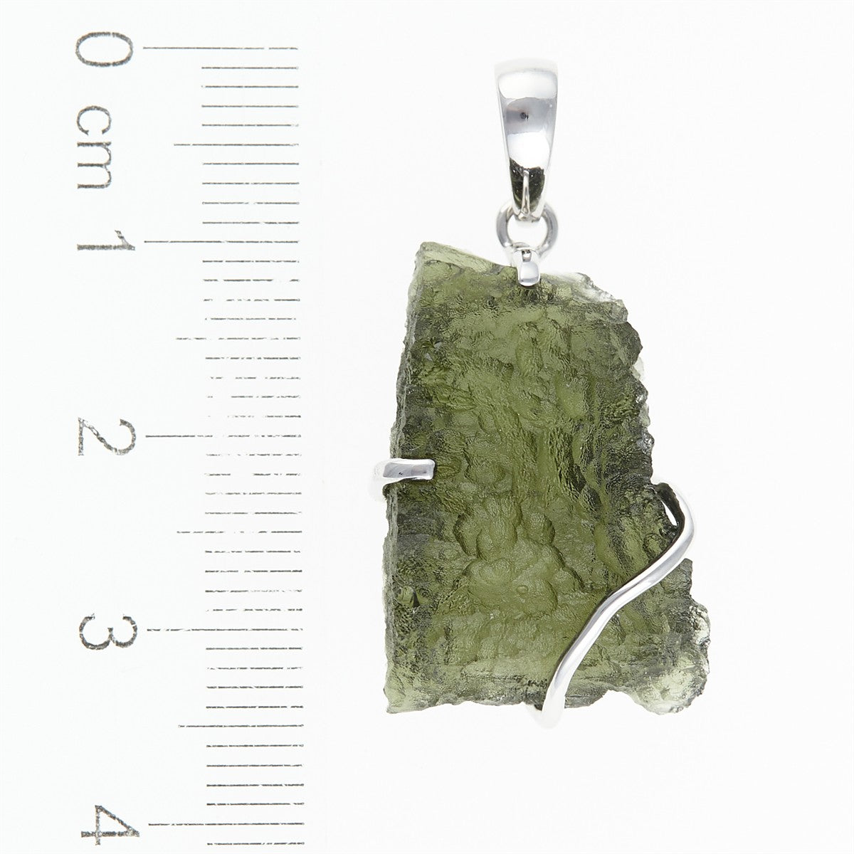 Silver pendant with a moldavite SM12010