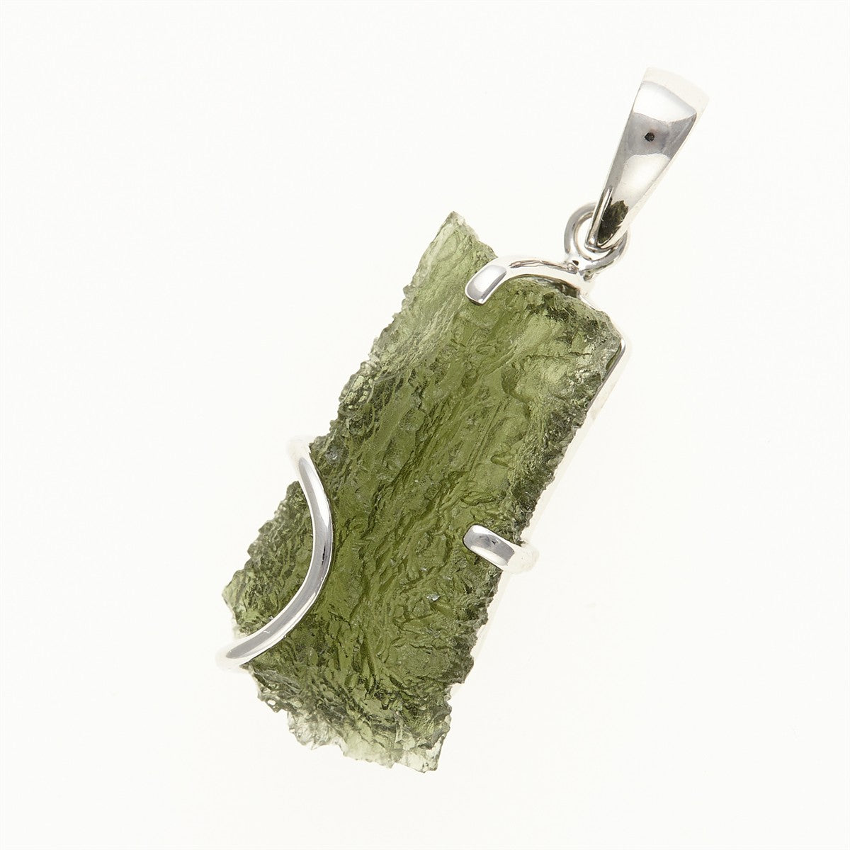 Silver pendant with a moldavite SM12013