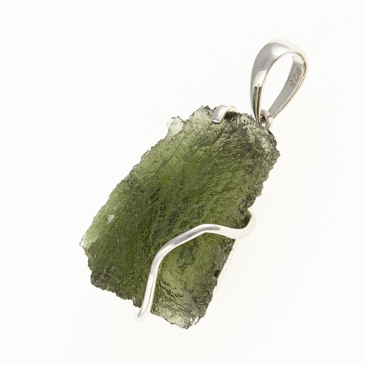Silver pendant with a moldavite SM12031