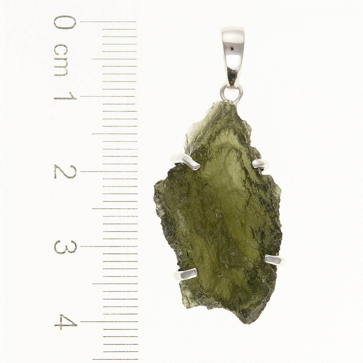 Silver pendant with a moldavite SM12033