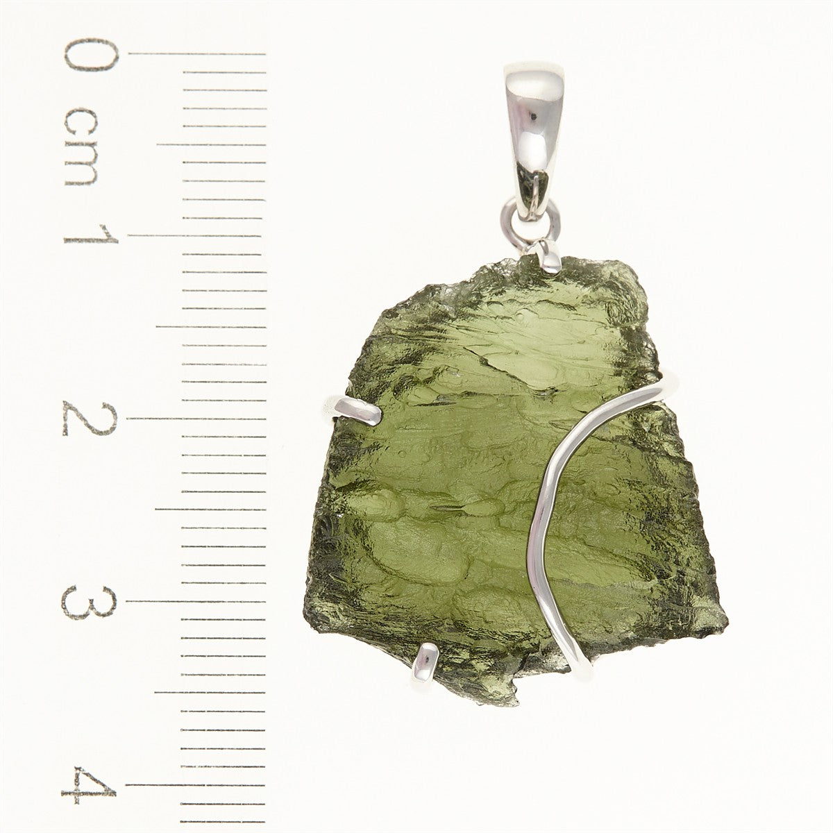 Silver pendant with a moldavite SM12038