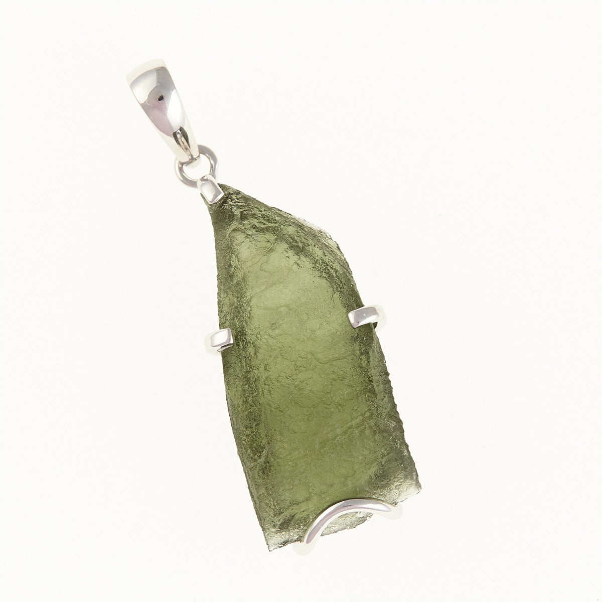 Silver pendant with a moldavite SM12048