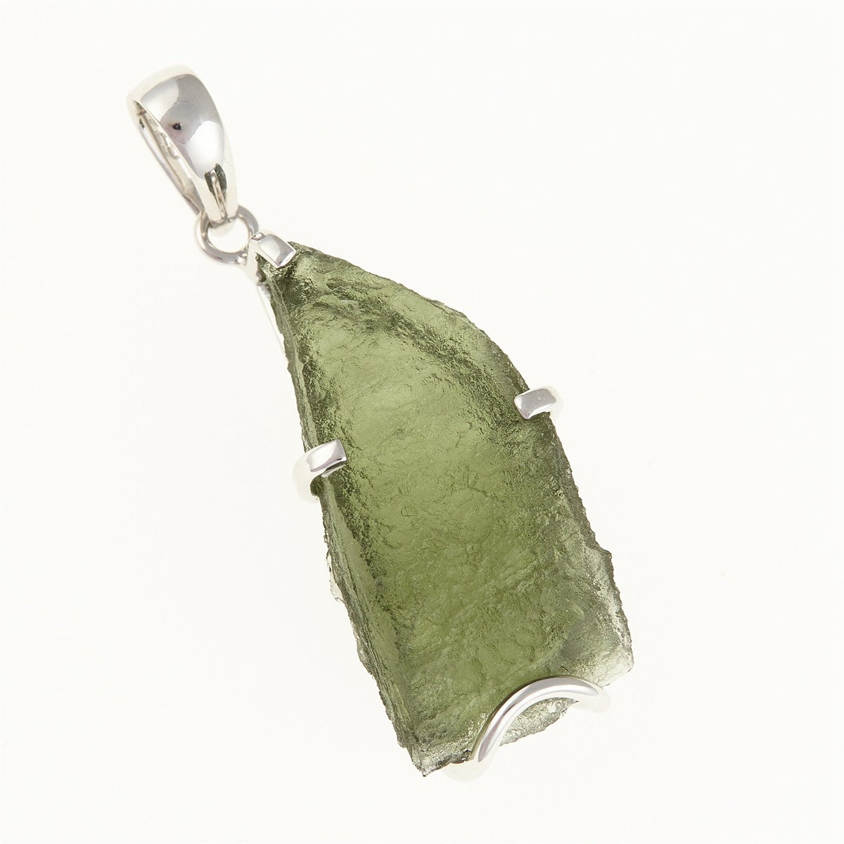 Silver pendant with a moldavite SM12048
