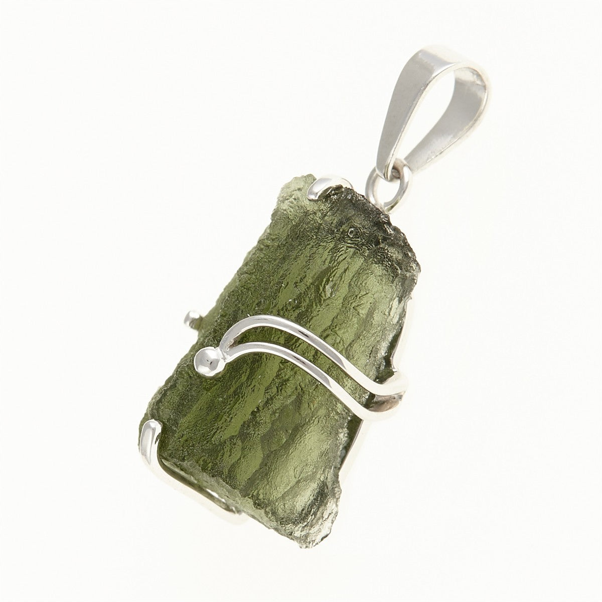 Silver pendant with a moldavite SM12060