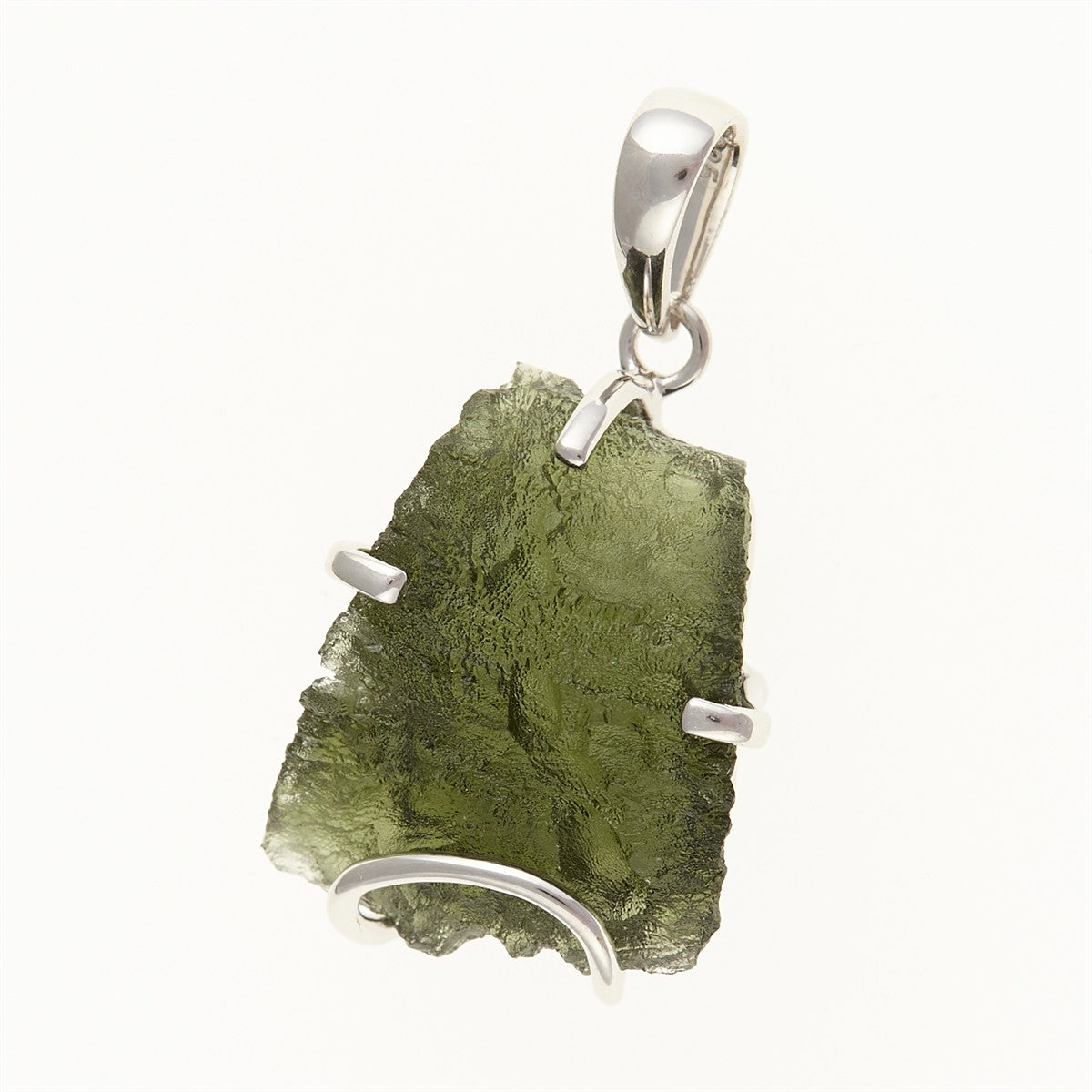 Silver pendant with a moldavite SM12066
