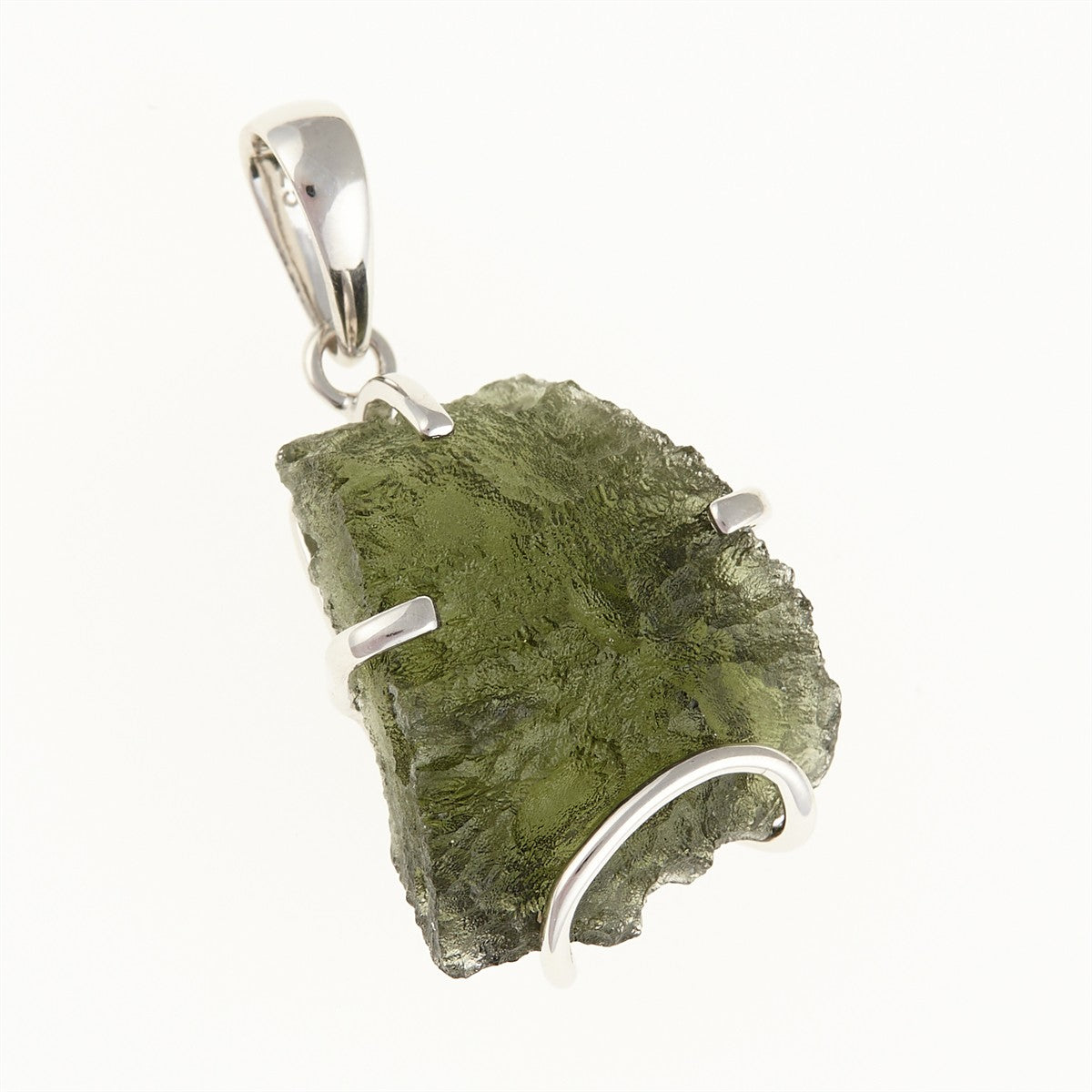 Silver pendant with a moldavite SM12066