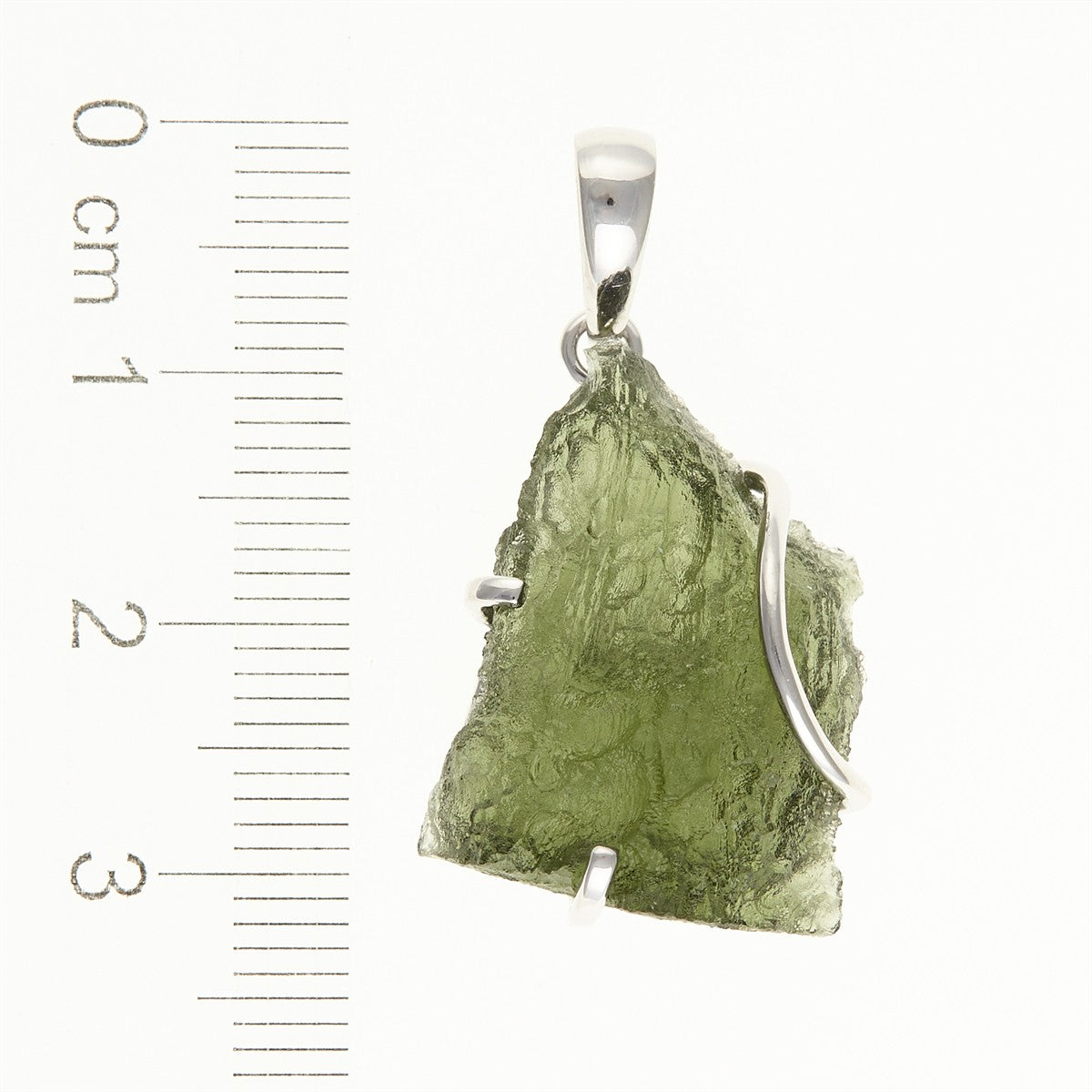 Silver pendant with a moldavite SM12077