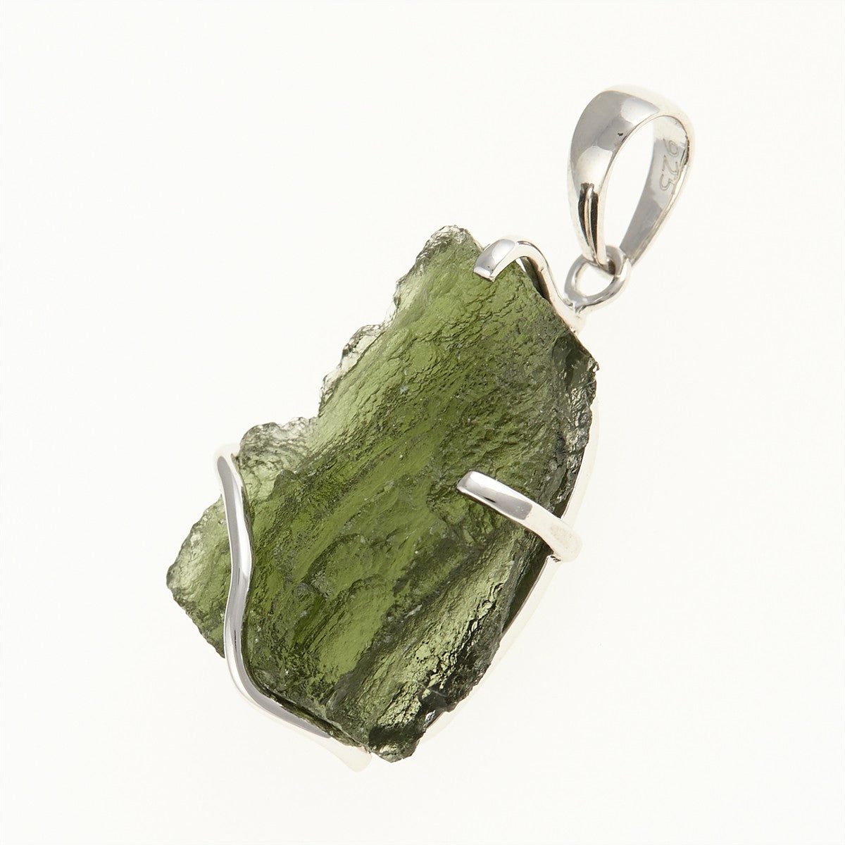 Silver pendant with a moldavite SM12086