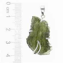 Ciondolo in argento con codice moldavite SM12089