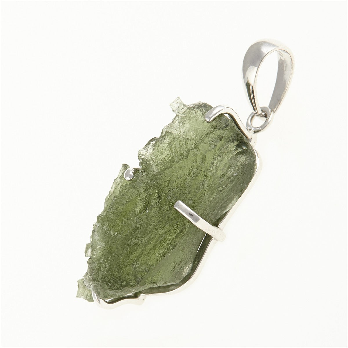 Silver pendant with a moldavite SM12110