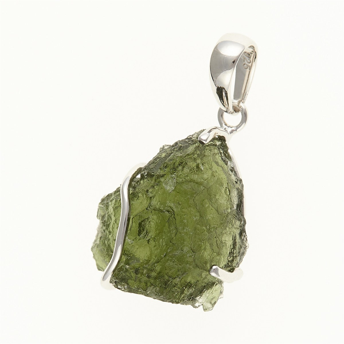 Silver pendant with a moldavite SM12113