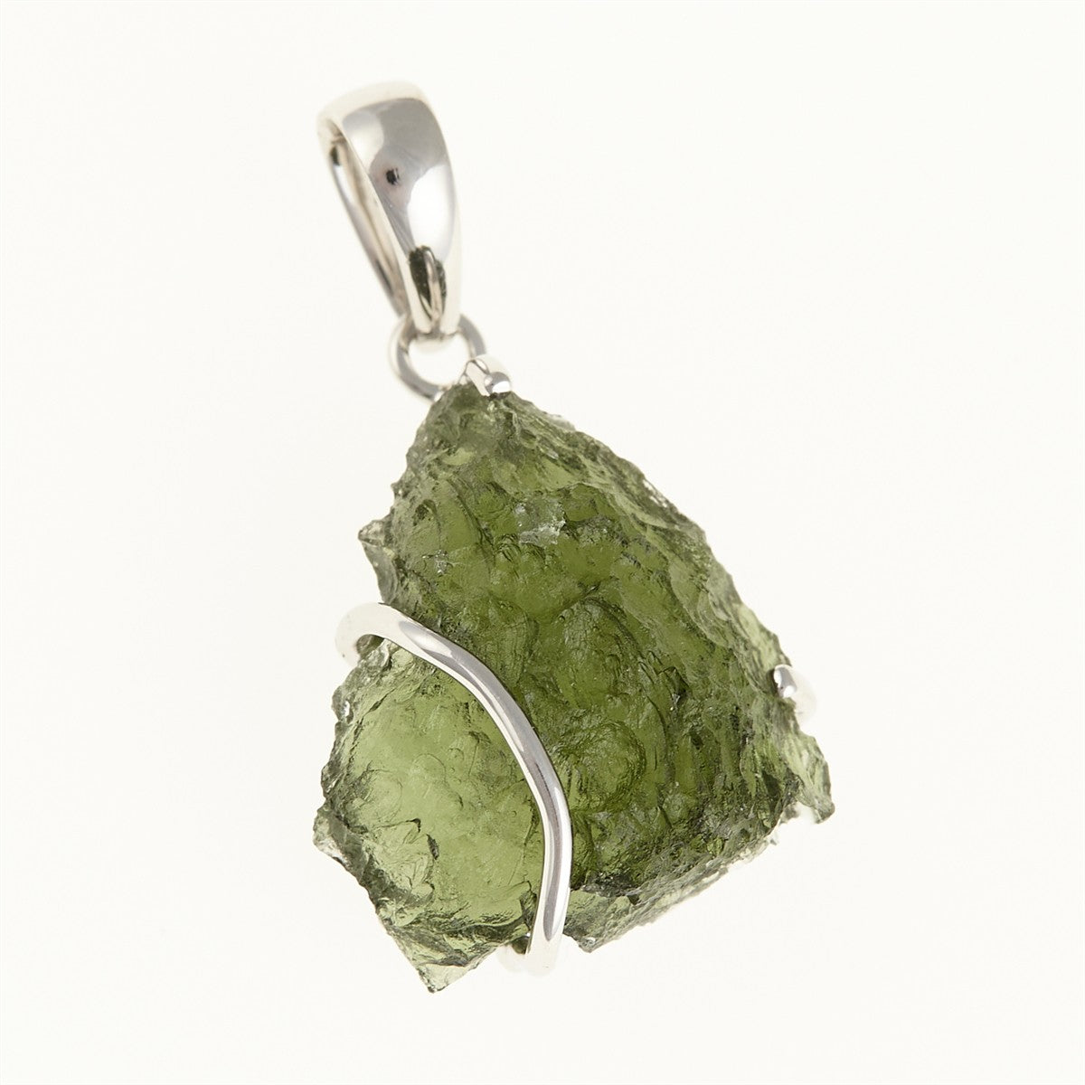 Silver pendant with a moldavite SM12113