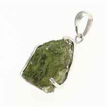 Ciondolo in argento con codice moldavite SM12113