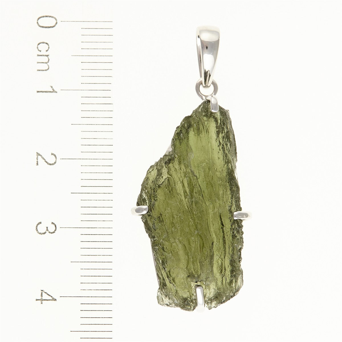 Silver pendant with a moldavite SM12128