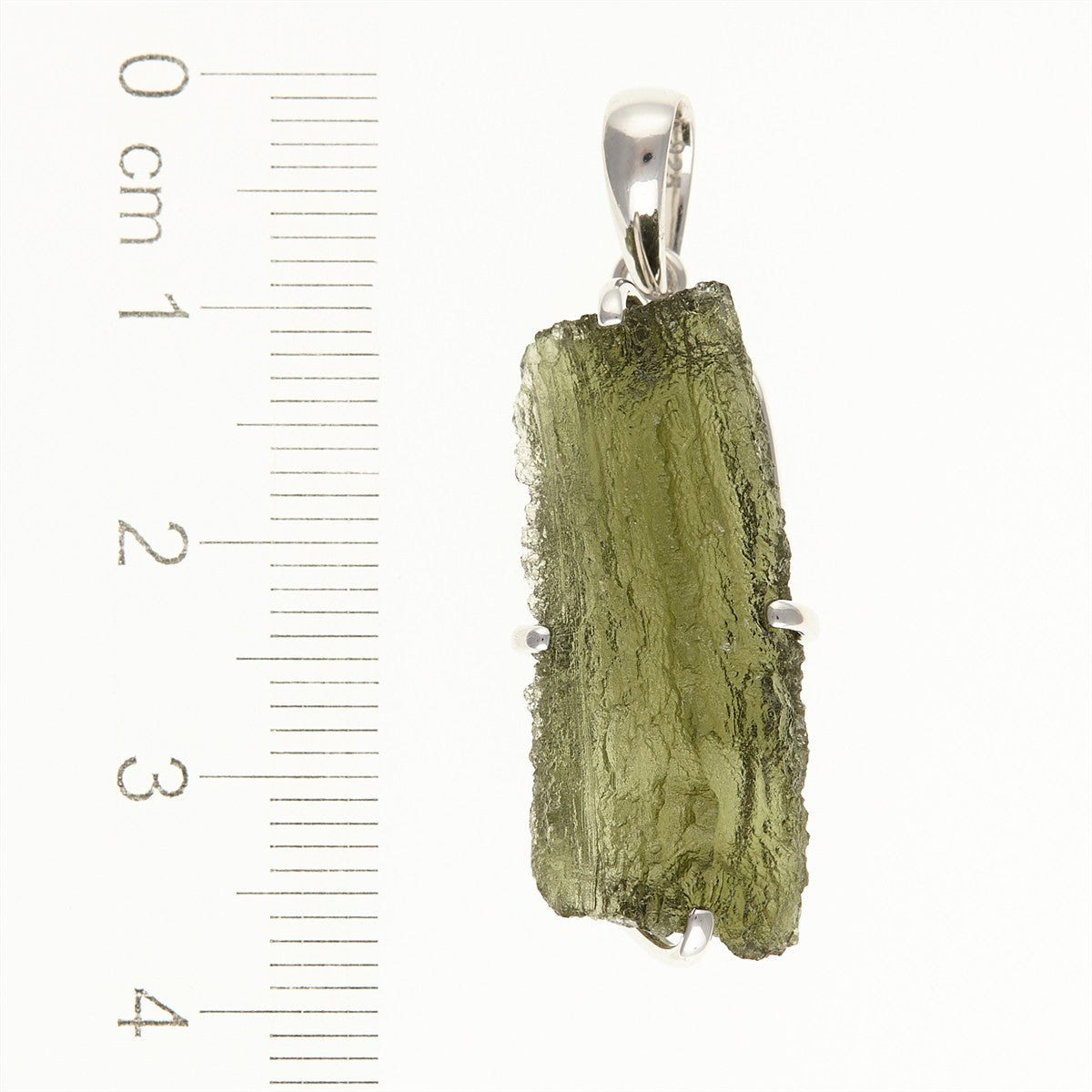Silver pendant with a moldavite SM12130