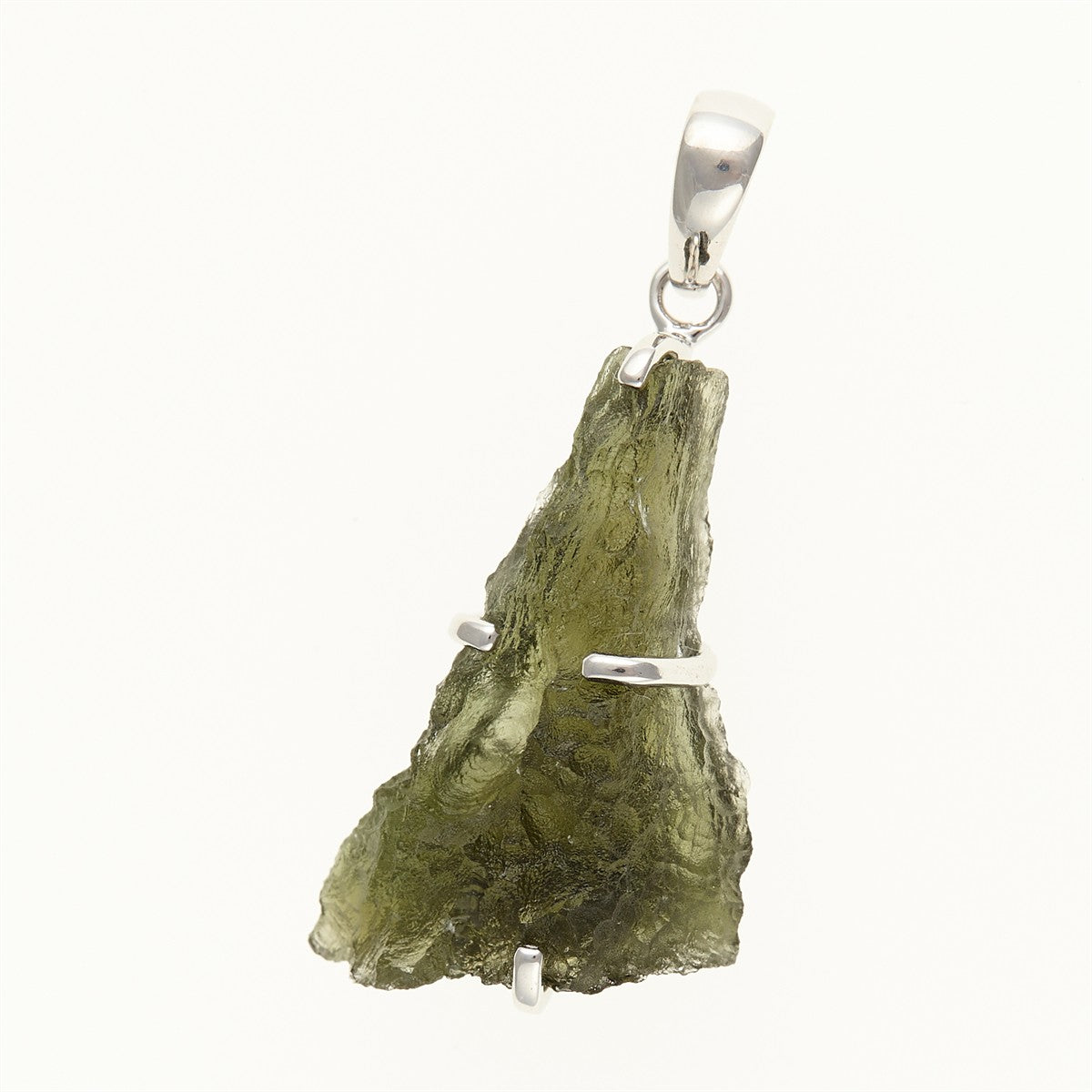 Silver pendant with a moldavite SM12134