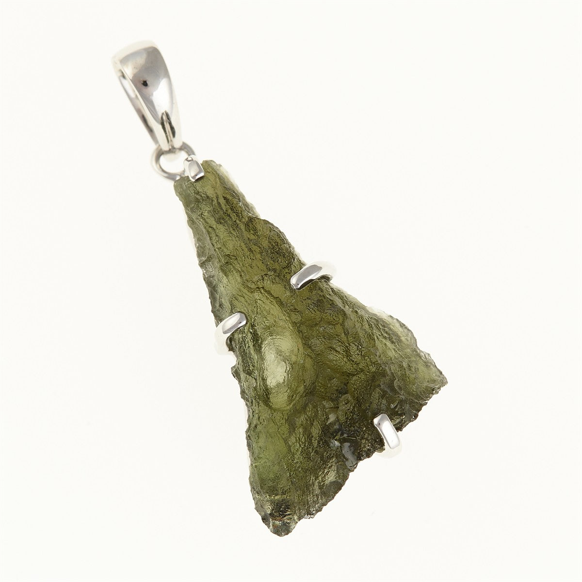 Silver pendant with a moldavite SM12134