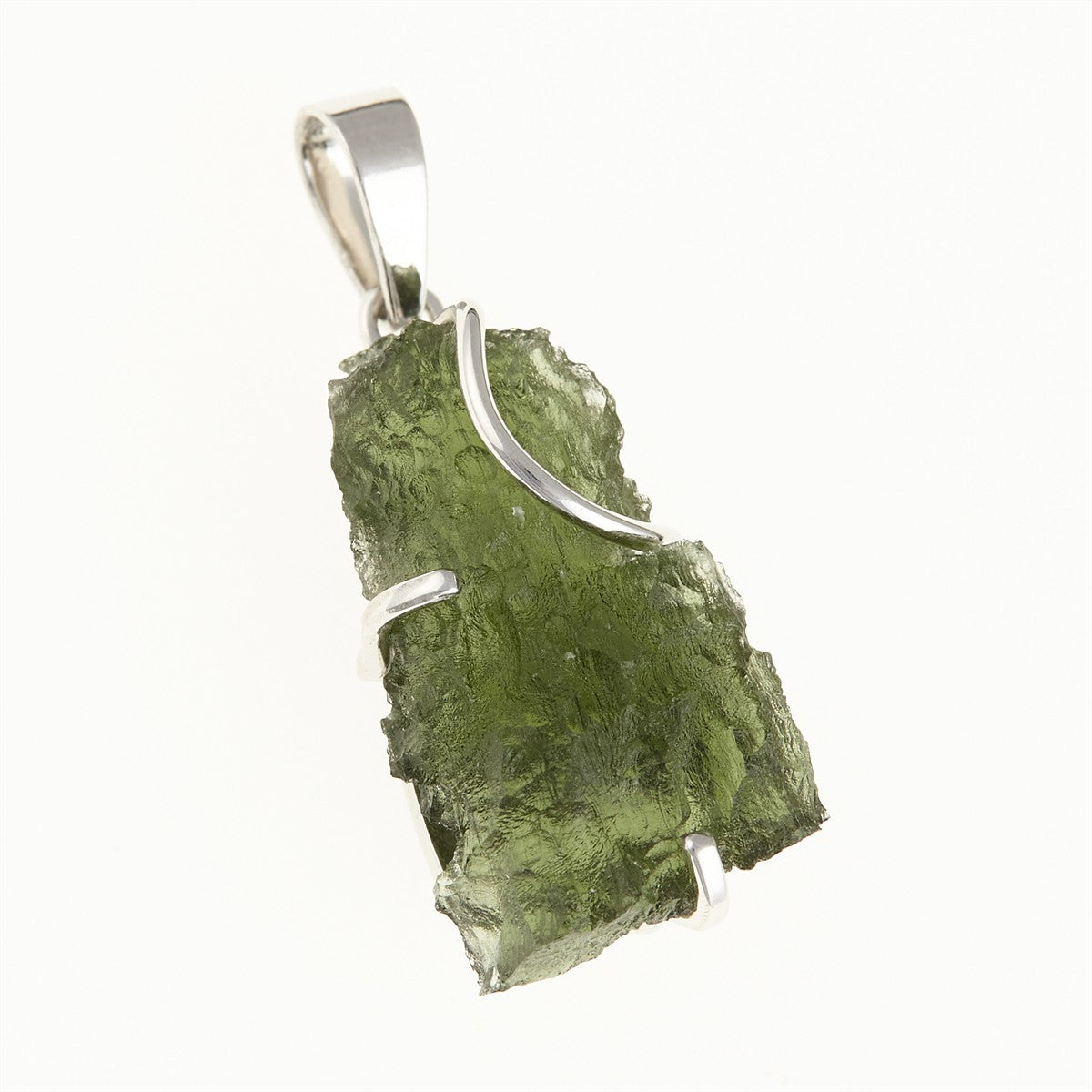 Silver pendant with a moldavite SM12144