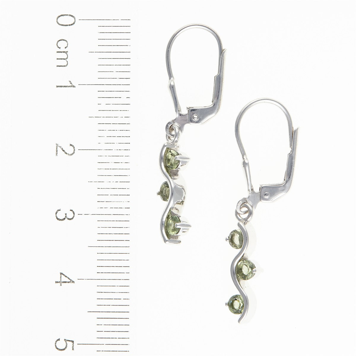 Silver earring with moldavite 097-4