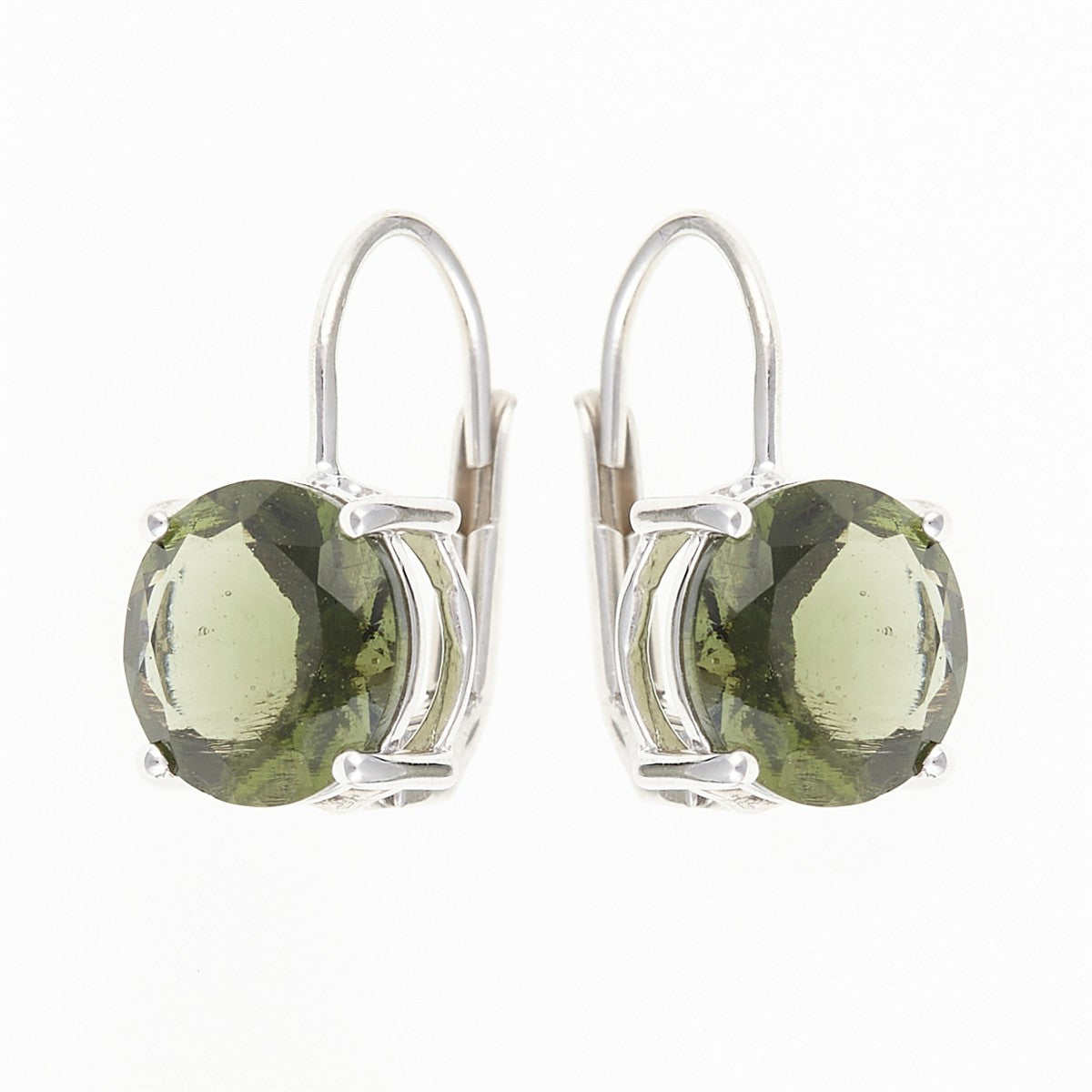 Silver earring with moldavite 109-4