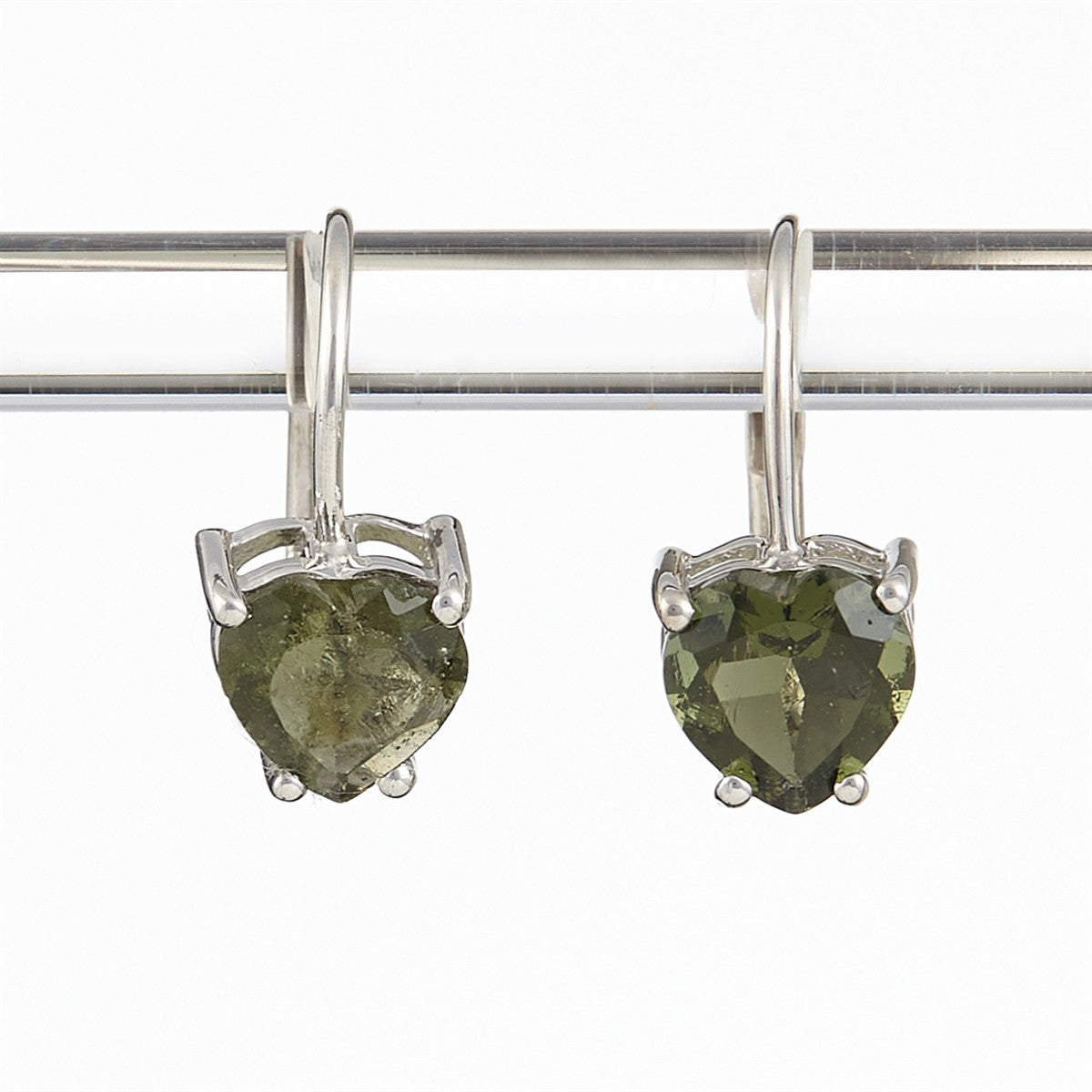 Silver earrings with moldavites - heart 152-4