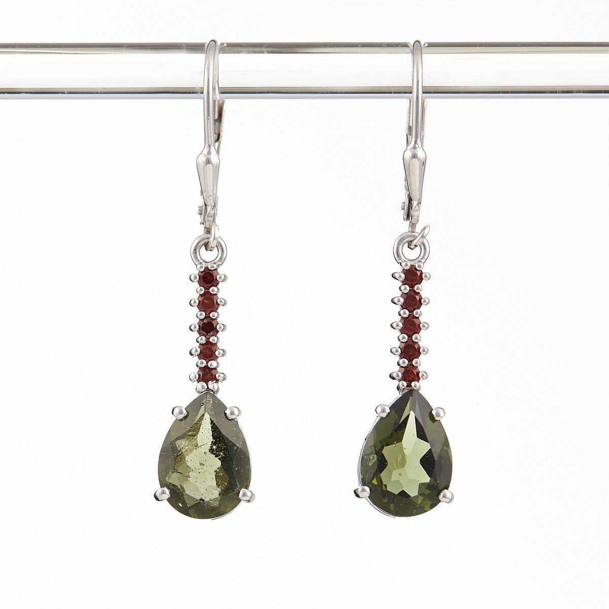 Silver earrings with moldavite and garnets 412G-4