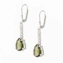 Orecchino in argento con moldavite e zirconi 412Z-4