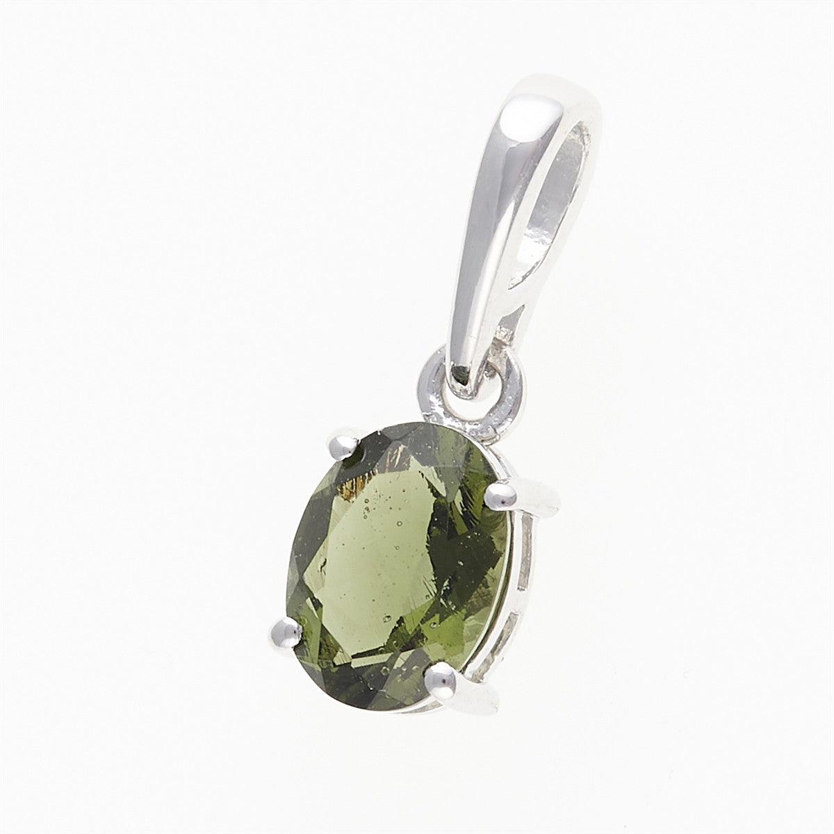 Silver pendant with moldavite 044